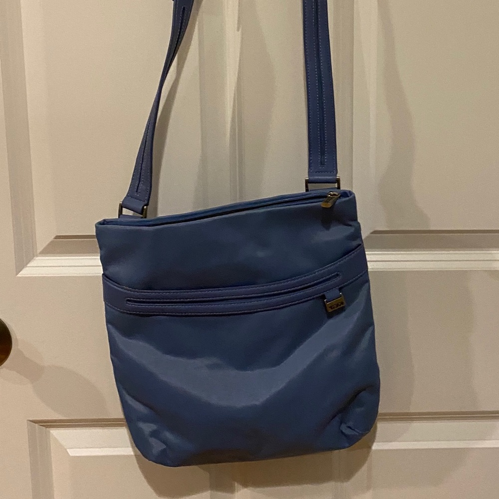 NWOT Tumi Nylon Crossbody Periwinkle